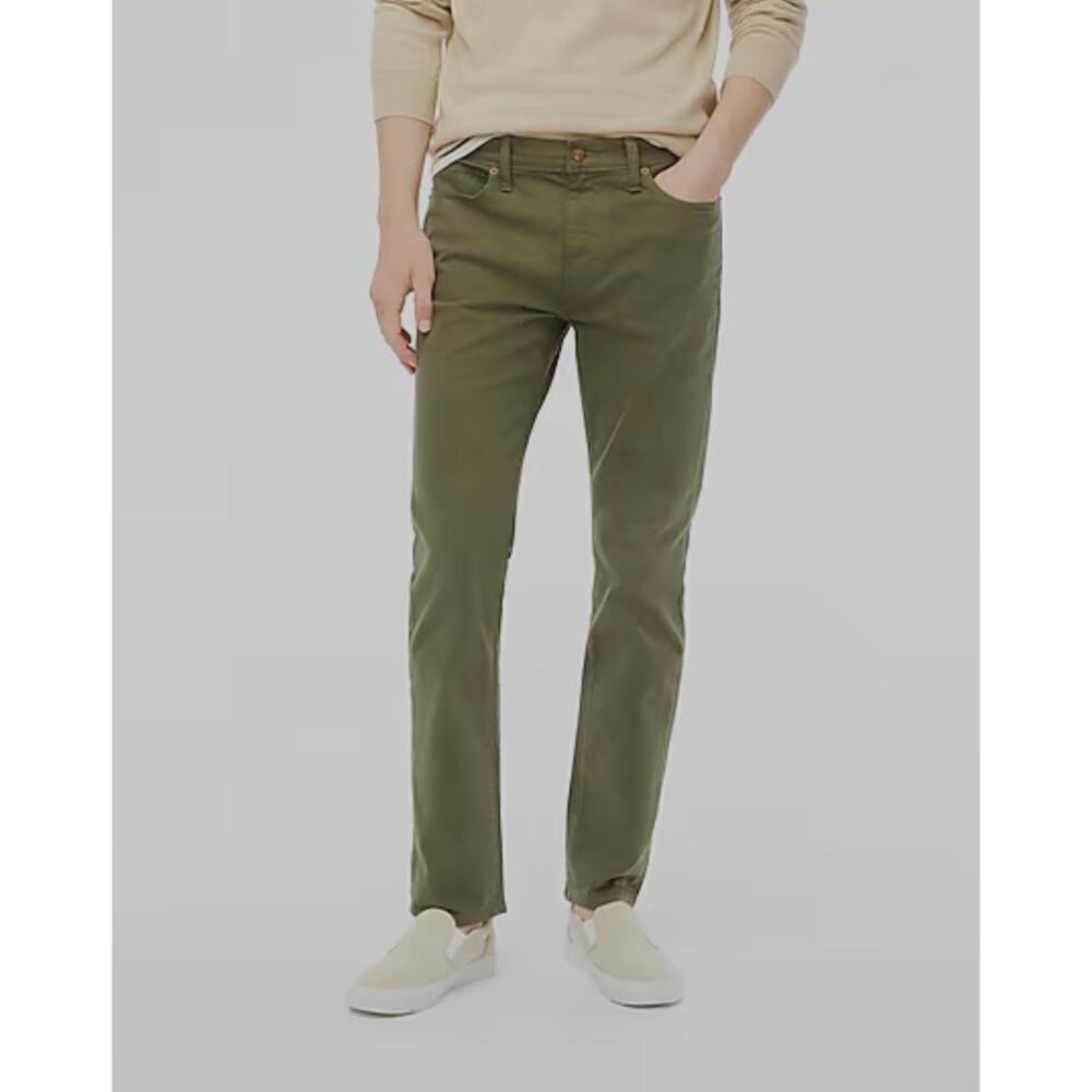 J. Crew Straight Fit Garment-Dyed Five-Pocket Pant Vintage Laurel Size 33/32 NWT